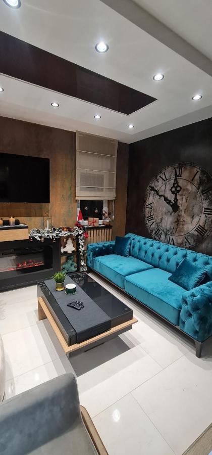 Design Apartment Platinium Spa Lux 5 Star "Havana" Completely Private Wellness & Spa Free Included Sauna & Jacuzzi & Salt Wall & Fire Place & 3D Ceilings & Business Wifi & Netflix & Keyless Code Entry & Full Smart App & Secure 2 Parking Place Ćuprija Exteriér fotografie