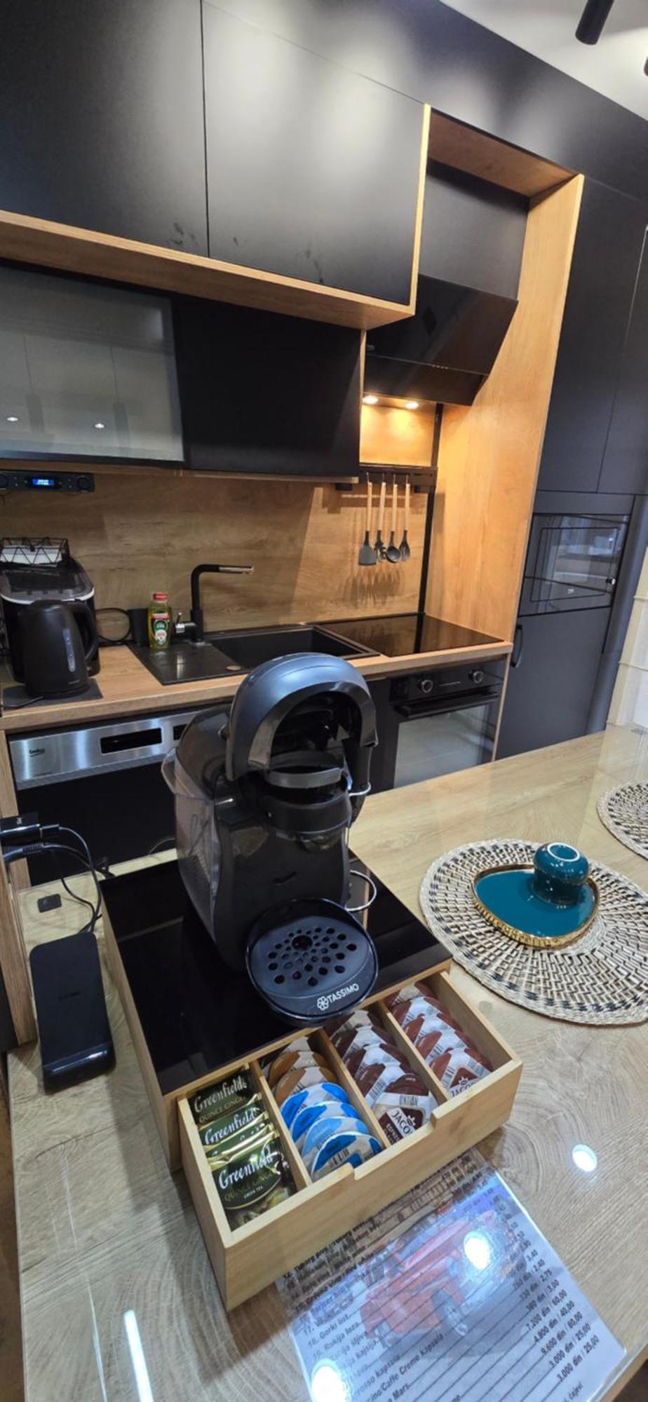 Design Apartment Platinium Spa Lux 5 Star "Havana" Completely Private Wellness & Spa Free Included Sauna & Jacuzzi & Salt Wall & Fire Place & 3D Ceilings & Business Wifi & Netflix & Keyless Code Entry & Full Smart App & Secure 2 Parking Place Ćuprija Exteriér fotografie