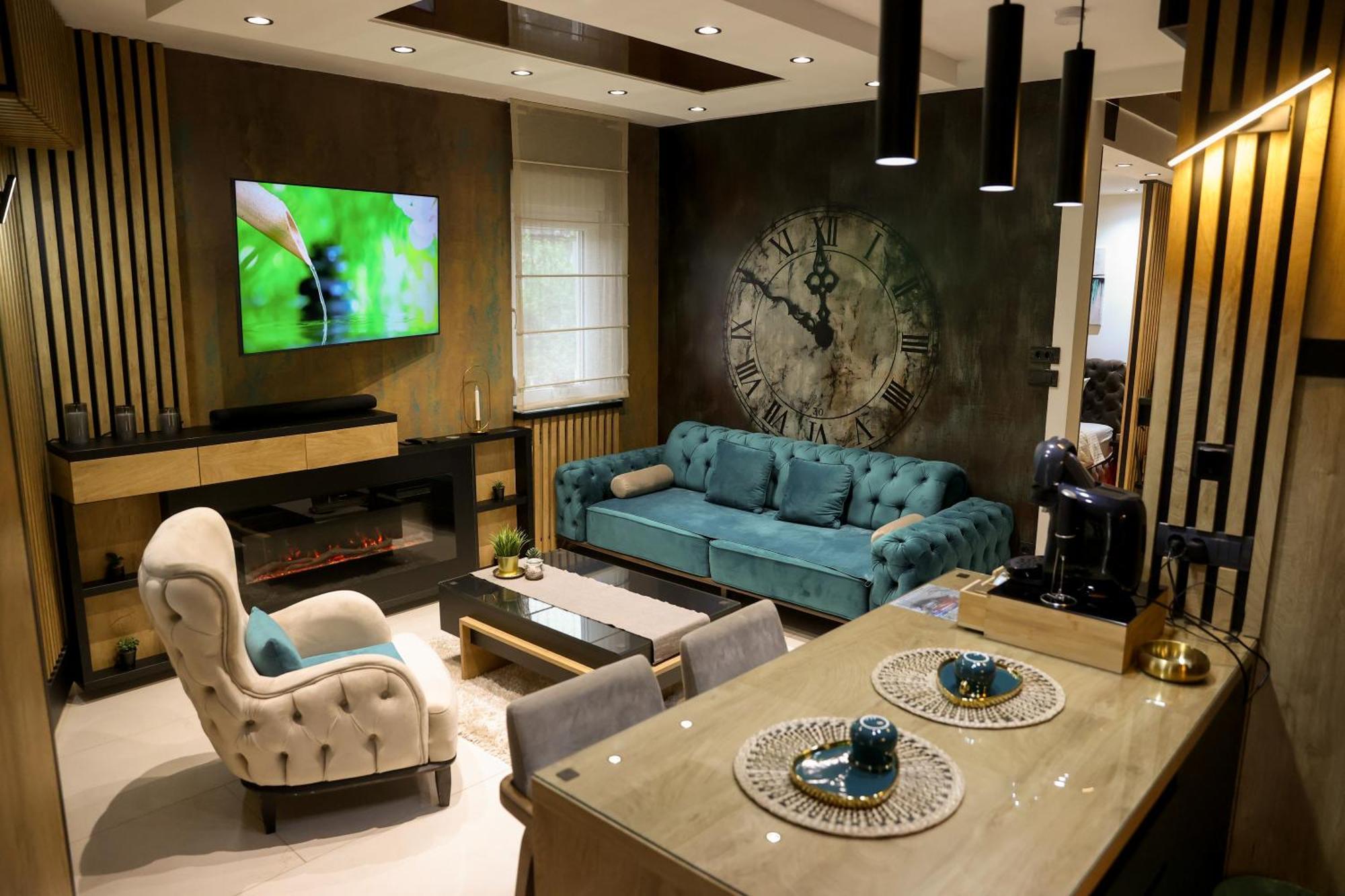 Design Apartment Platinium Spa Lux 5 Star "Havana" Completely Private Wellness & Spa Free Included Sauna & Jacuzzi & Salt Wall & Fire Place & 3D Ceilings & Business Wifi & Netflix & Keyless Code Entry & Full Smart App & Secure 2 Parking Place Ćuprija Exteriér fotografie
